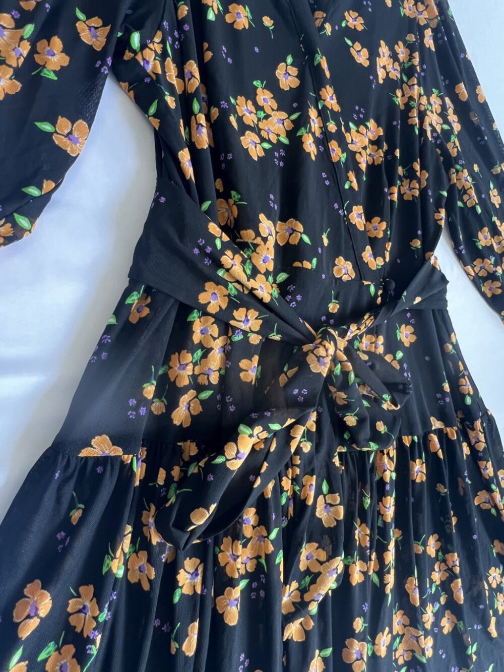 CAbi Debut Dress Fiesta Floral Wrap Dress Sz L Style 5945 Black Orange - Picture 4 of 9